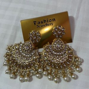 Pearl and kundan earrings. Brand new!